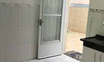 Imagem 4: Casa para aluguel com 2 quartos, sala, cozinha, banheiro, lavanderia e 6 vagas de auto