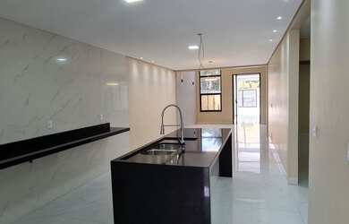 Imagem 3: Casa padrão em condomínio Vicente Pires 3 suítes piscina churrasqueira