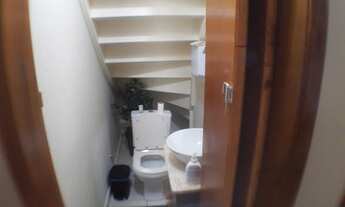 Imagem 2: Sobrado para aluguel e venda com 131 metros quadrados com 4 quartos