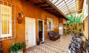 Imagem: Niterói - Casa Padrão - Itaipú