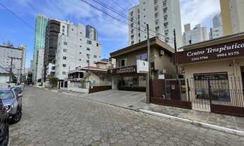 Imagem 2: Casa no Centro - Terreno com 250m2
