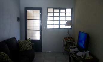 Imagem: Casa com 2 dormitórios à venda, 69 m²