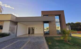 Imagem 1: Casa para venda tem 202 metros quadrados com 3 quartos