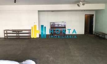 Imagem 4: Raridade! Luxuoso 4 quartos, salao, 2 banheiros, cozinha, 2 dependencias com vaga na Joaqu