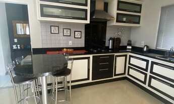 Imagem 4: Casa 2 Andares Duplex 3 Dormitórios Com Suíte Amplo Terreno Ótima Localização Próximo Comé