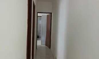 Imagem 2: Aluguel em Maracanaú de casa com 3 quartos , Garagem e Cerca. Valor R$ 850