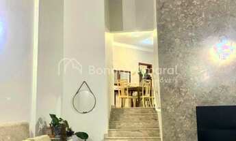 Imagem 4: Excelente oportunidade para venda! Temos uma bela casa disponível, localizada em um condom