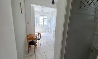 Imagem 7: Localização privilegiada! Kitinete com vista parcial para o mar, composta por sala/quarto