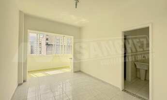 Imagem 2: Apartamento reformado e excelente, com 40 m², 1 Quarto, 1 Banheiro e Lavanderia