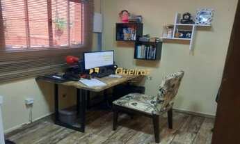 Imagem 3: Casa para venda com 130 metros quadrados com 1 quarto