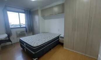 Imagem 4: Alugo apto 2 qts sendo uma suite mobiliado !