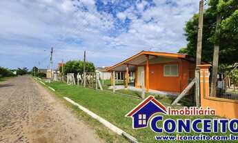 Imagem 4: C879 - Residência de madeira em região tranquila no balneário Presidente