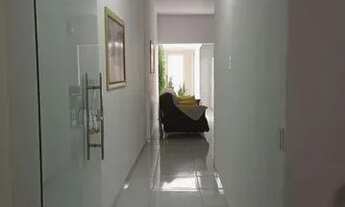 Imagem 2: Casa para venda possui 100 metros quadrados com 3 quartos em Coqueiro - Belém - PA