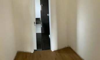 Imagem 7: Apartamento 04 quartos, 01 por andar, excelente acabamento no Bairro Sion