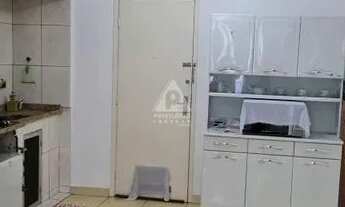 Imagem 2: Ótimo conjugado, localização privilegiada. Guarnecido de móveis