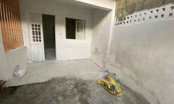 Imagem 2: CASA PIEDADE, 2 QTS, 600, SÓ PAGA ENERGIA, RUA UNIAO 89 PIEDADE, PERTO DOM HELDER