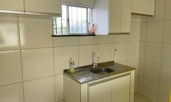 Imagem 4: Jacarecanga. Ótima localização. A um quarteirão do Colégio Militar do Corpo de Bombeiros