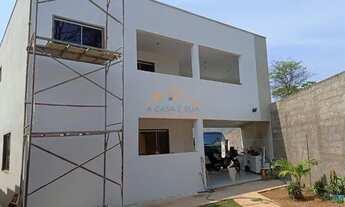 Imagem 5: Casa Plana em um Lote de 245m² com 04 Quartos e 02 Suíte e 05 Vagas de Garagem em Sarzedo