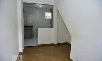 Imagem 2: Casa à Venda - Freguesia , 1 Quarto, 42 m2