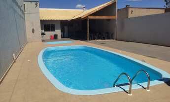 Imagem: Espaço com piscina (Bairro Tijuca)