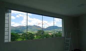 Imagem 2: Casa Plana em um Lote de 245m² com 04 Quartos e 02 Suíte e 05 Vagas de Garagem em Sarzedo