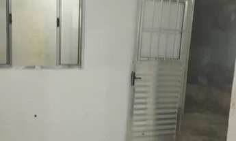 Imagem: Aluga-se casa de fundos coletiva Jd Morumbi