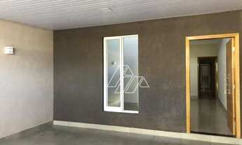 Imagem 2: Casa com 3 dormitórios à venda por R$ 475.000,00 - Hípica Paulista - Marília/SP