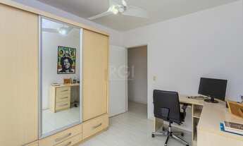 Imagem 4: Apartamento de 03 dormitórios (01suíte), com vaga, no bairro São João, em Porto Alegre RS