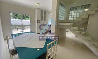 Imagem 7: Casa de condomínio sobrado para aluguel tem 469 metros quadrados com 6 quartos