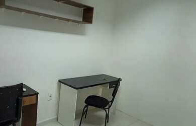 Imagem 6: Sala mobiliada e climatizada. Sou o proprietário