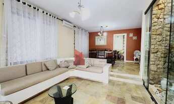 Imagem: ALUGUEL Casa com 3 dormitórios no Bairro