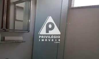 Imagem 3: Privilégio Imóveis vende: Excelente conjugado reformado e pronto para morar