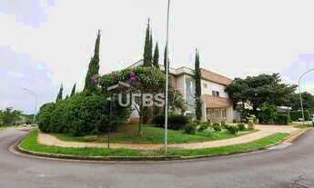 Imagem 2: Alphaville Goiás - Sobrado 5 quartos, sendo 4 suítes