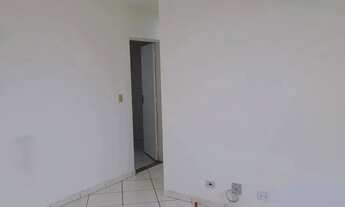Imagem 2: Apartamento com 3 Quarto(s) e 2 banheiro(s) para Alugar, 95 m² por R$ 1699 / Mês