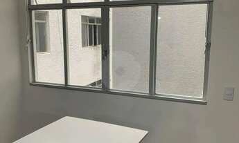 Imagem 4: Quitinete à venda no Centro de Curitiba | Semi mobiliada