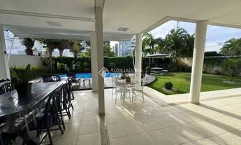 Imagem 7: Casa de Alto Padrão com 5 Suítes para Aluguel em Jurerê Internacional - 650m²