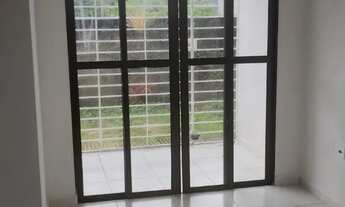 Imagem: Apartamento com quintal na avenida principal