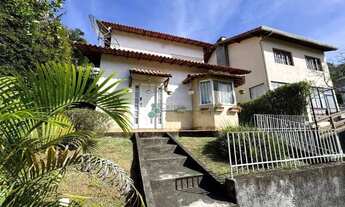 Imagem 2: Casa com 3 dormitórios à venda, 100 m² por R$ 450.000,00 - Albuquerque - Teresópolis/RJ