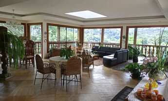 Imagem: Casa em Condomínio à venda, 4 quartos