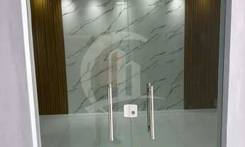 Imagem 5: Exclusividade e Alto Padrão no Bugio! Casa Nova com Acabamento Impecável!