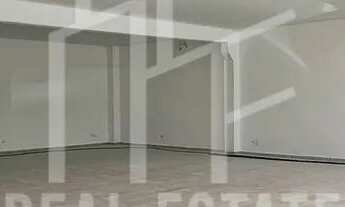 Imagem 3: Salão comercial com 250m para locação na Av. Saul Elkind, Zona Norte Londrina