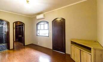 Imagem 5: Casa de Alto Padrão para Locação no Residencial Três Alphaville