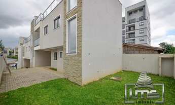 Imagem 2: Sobrado para venda tem 149 metros quadrados com 3 quartos em Tingui - Curitiba - PR