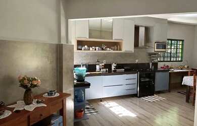 Imagem 6: Sobrado com 341 M² de área construída, terreno de 2.148 M², na cidade de Chapada