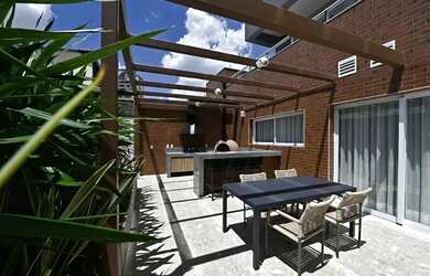 Imagem 7: Imóvel possui 104m2 - 3 suítes, varanda c/churrasqueira, 2 vagas de garagem - Água Branca