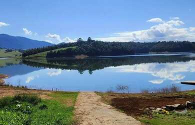 Imagem 4: Lotes de 1.000 m² em Condomínio na Represa de Piracaia - Parcelados