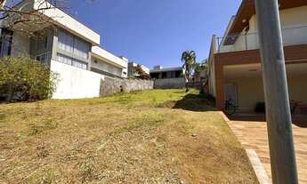 Imagem: Lote a venda com 464 metros quadrados no