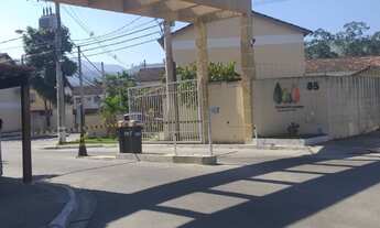 Imagem: Casa em condomínio fechado (Próximo ao