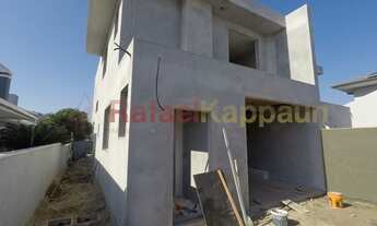 Imagem: Casa com 4 dormitórios, sendo 1 no piso