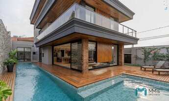 Imagem: Luxuoso sobrado todo mobiliado à venda